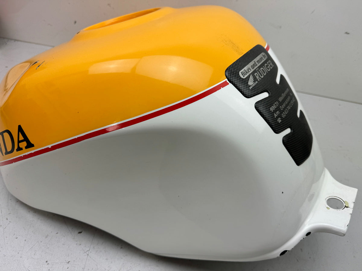 Honda CBR 900 SC28 Tank Kraftstofftank Benzintank Sprittank 92-95