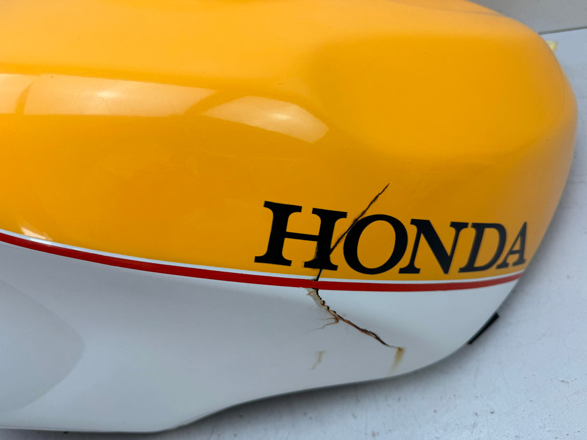Honda CBR 900 SC28 Tank Kraftstofftank Benzintank Sprittank 92-95