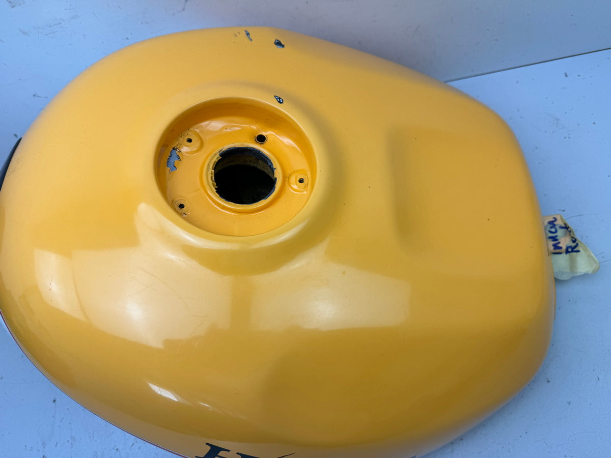 Honda CBR 900 SC28 Tank Kraftstofftank Benzintank Sprittank 92-95