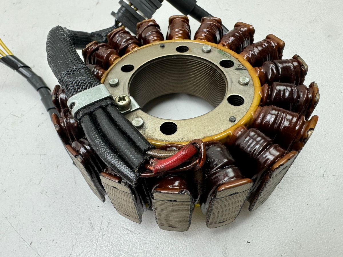 Honda CBR 900 SC28 Lima Stator Lichtmaschine Generator für Motor 92-95