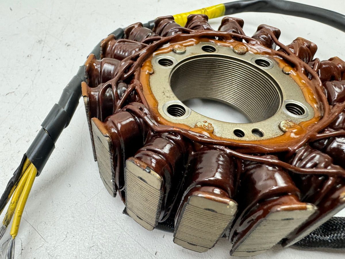Honda CBR 900 SC28 Lima Stator Lichtmaschine Generator für Motor 92-95