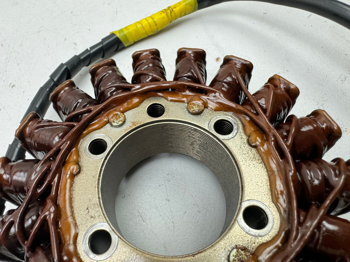 Honda CBR 900 SC28 Lima Stator Lichtmaschine Generator für Motor 92-95