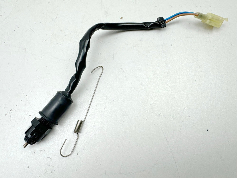 KAWASAKI Z 1000 ZRT00A Interruptor de luz de freno trasero, interruptor de parada, resorte 03-06