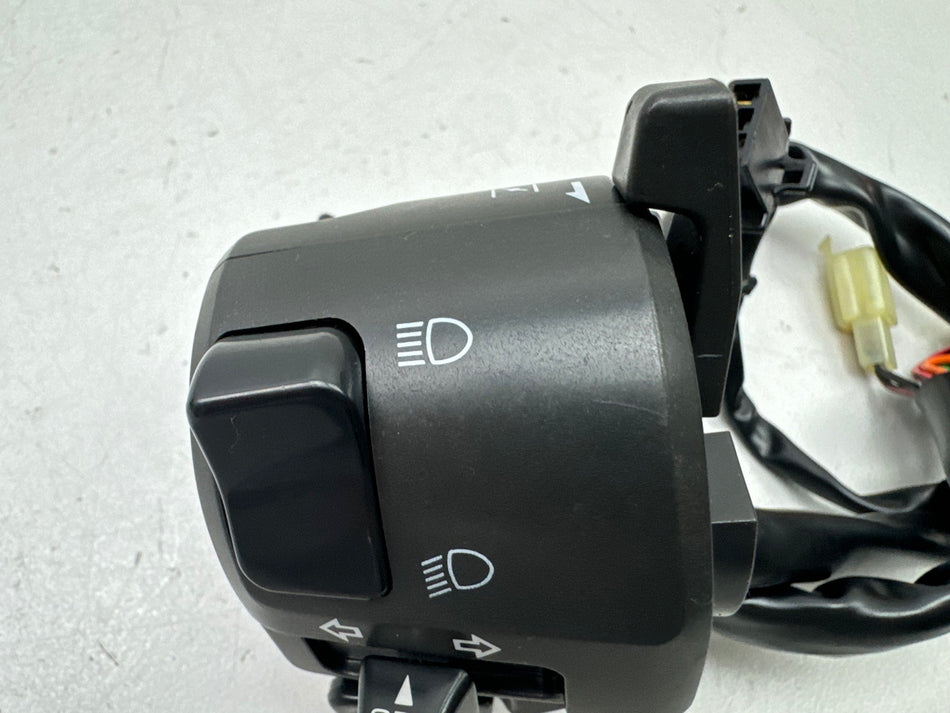 KAWASAKI Z 1000 ZRT00A Lenkerschalter links Schalter Licht Hupe Chokehebel 03-04