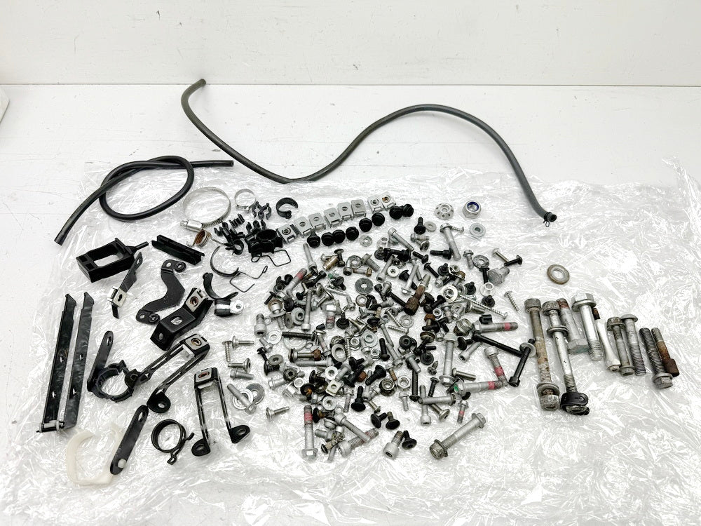 APRILIA RS 125 XA GP Replica Schrauben Kleinteile Halter für Rahmen Verkleidung