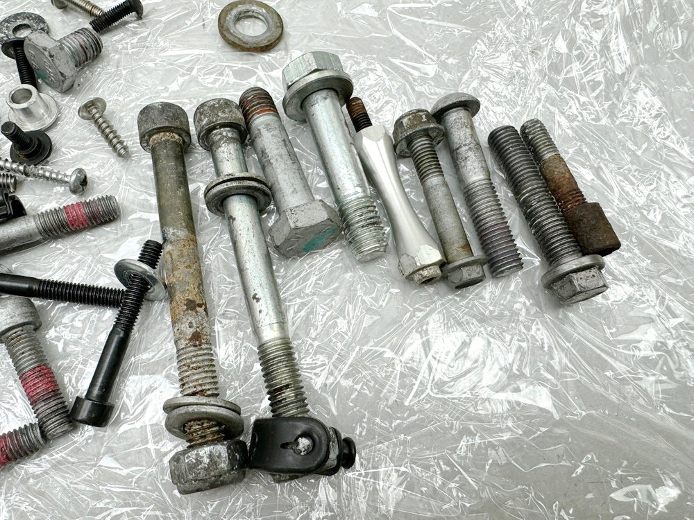 APRILIA RS 125 XA GP Replica Schrauben Kleinteile Halter für Rahmen Verkleidung