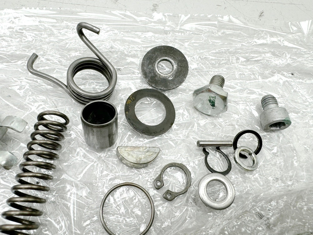 APRILIA RS 125 XA GP Replica Screws Small Parts Nuts for Engine Engine Cover