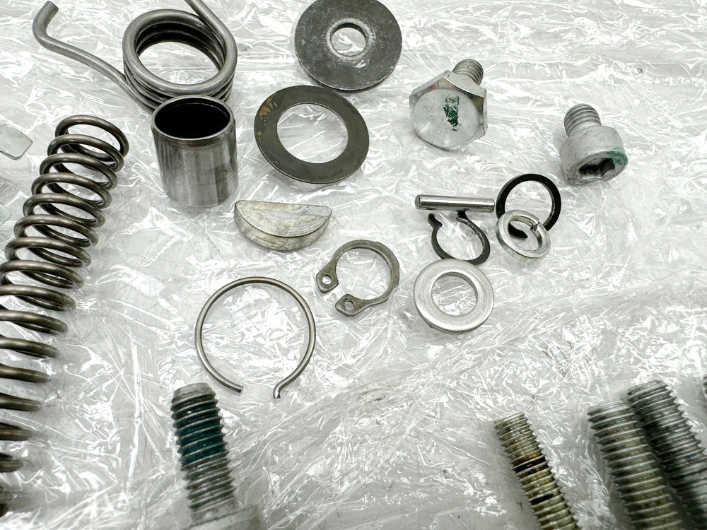 APRILIA RS 125 XA GP Replica Screws Small Parts Nuts for Engine Engine Cover