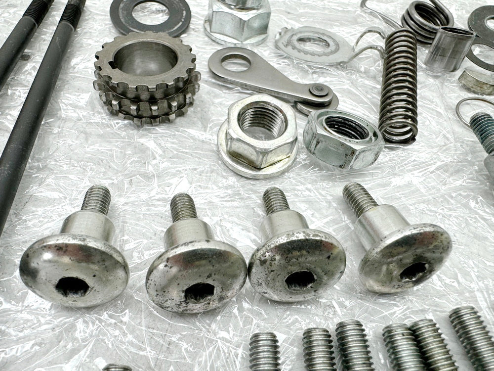 APRILIA RS 125 XA GP Replica Screws Small Parts Nuts for Engine Engine Cover