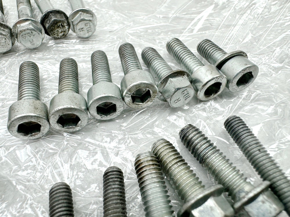 APRILIA RS 125 XA GP Replica Screws Small Parts Nuts for Engine Engine Cover