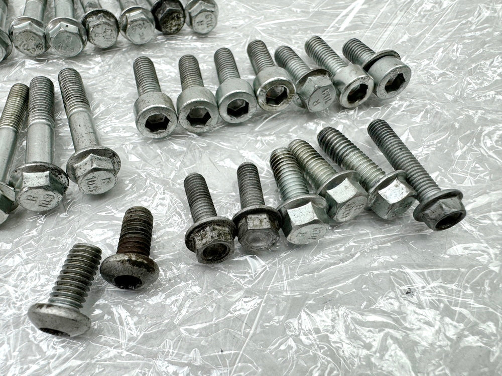 APRILIA RS 125 XA GP Replica Screws Small Parts Nuts for Engine Engine Cover