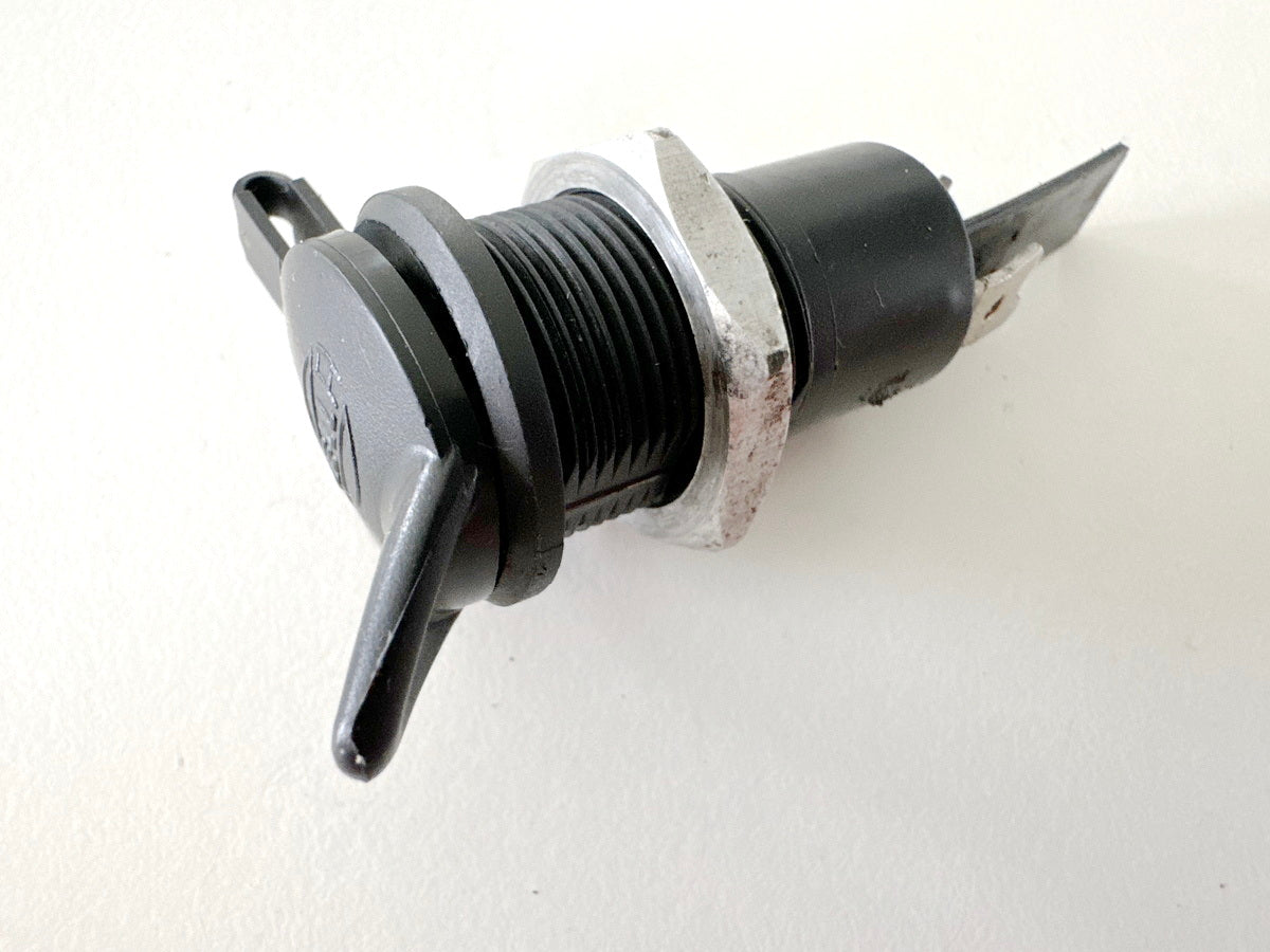 Bordsteckdose Steckdose 12 V aus Zubehör universal Honda Yamaha Suzuki Kawasaki