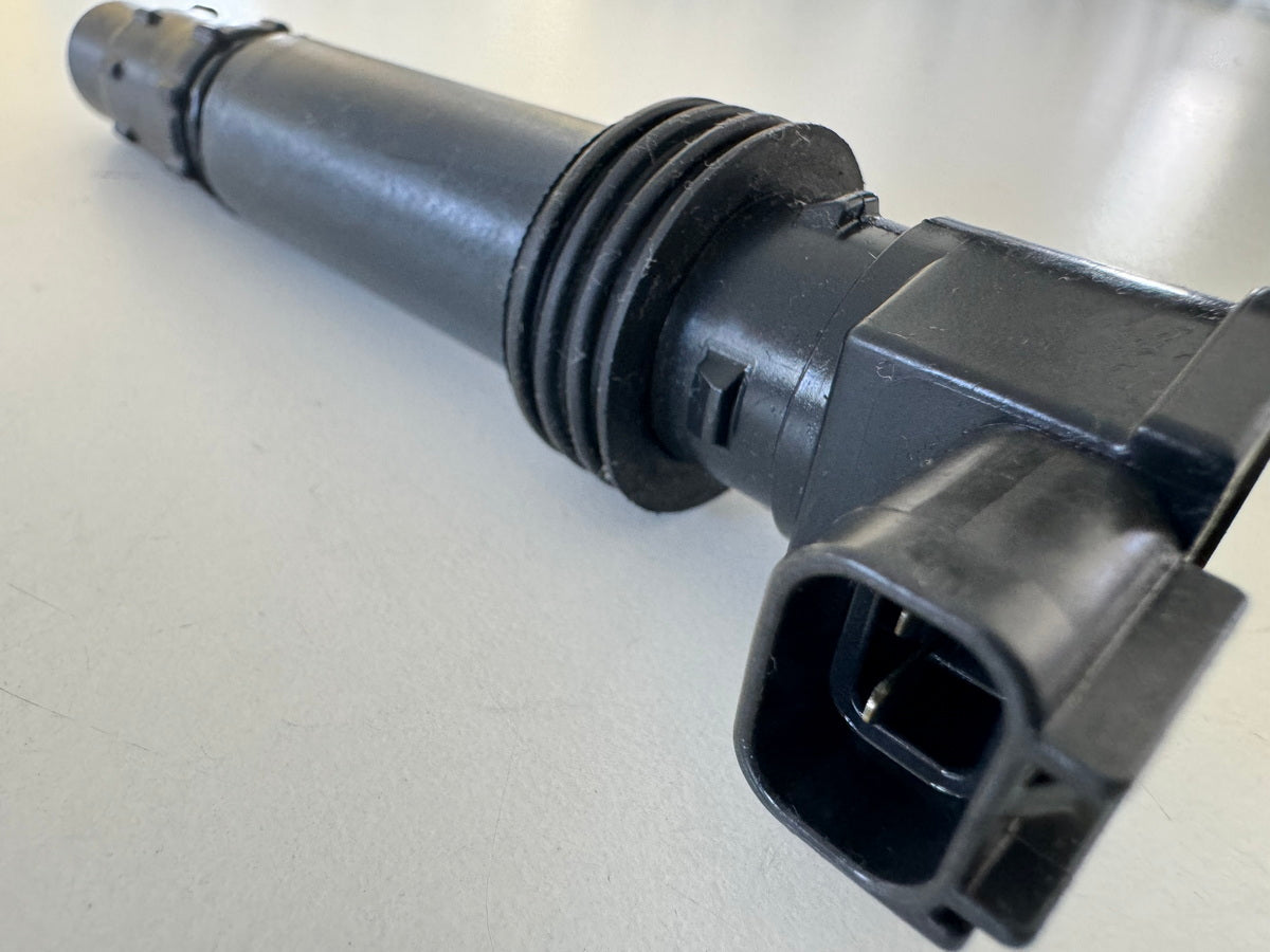 Triumph Street Triple 675 D67LD Zündspule Denso original 129700-5020 für Motor