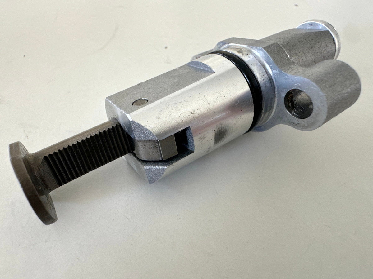Triumph Street Triple 675 D67LD Steuerkettenspanner Heber Spanner Motor 07-12