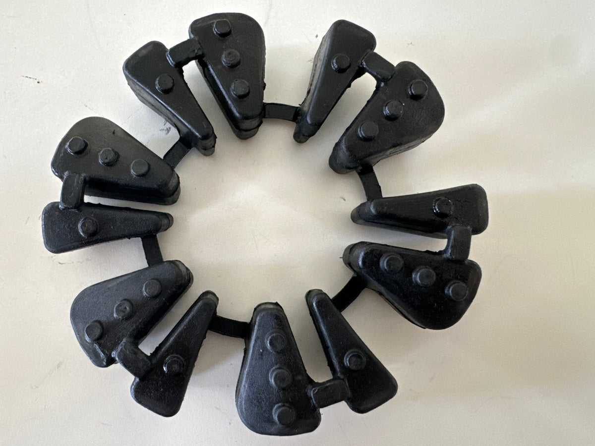 Triumph Street Triple 675 D67LD Ruckdämpfer Gummis Kettenradträger Felge 07-12