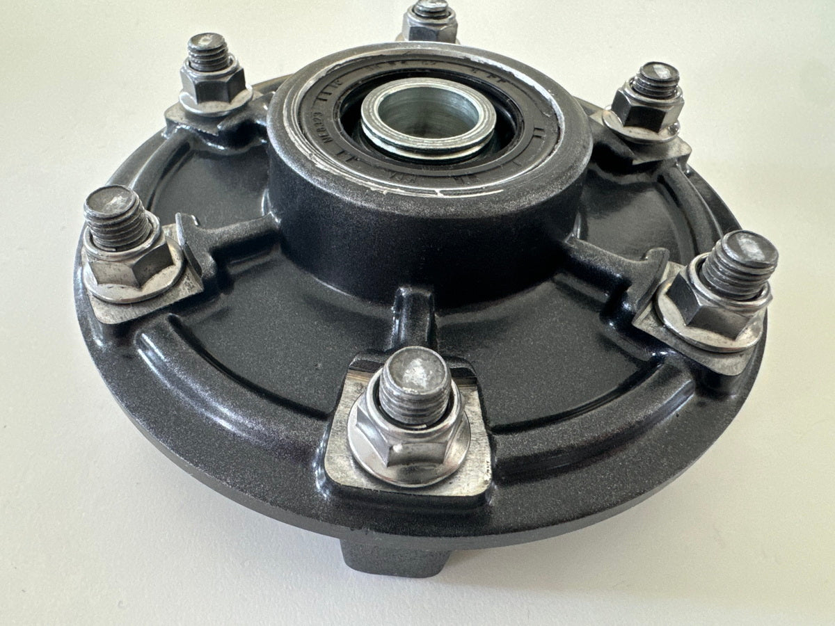 Triumph Street Triple 675 D67LD Kettenradträger Aufnahme Kettenrad Felge 07-12