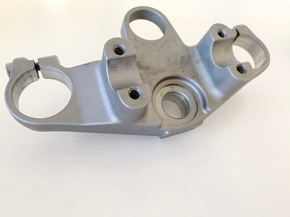 YAMAHA XJ 600S RJ01 DIVERSION Gabelbrücke oben (für Gabelholm Standrohr Gabel)