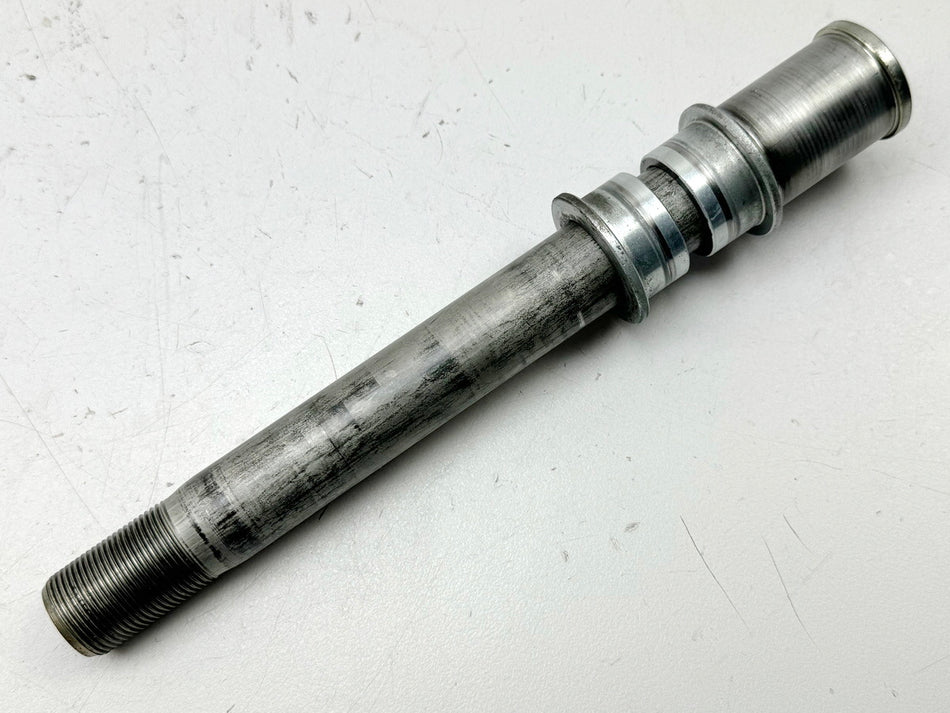 KAWASAKI Z1000 ZRT00A Eje pasante delantero Eje Casquillo distanciador para horquilla Llanta 03-06
