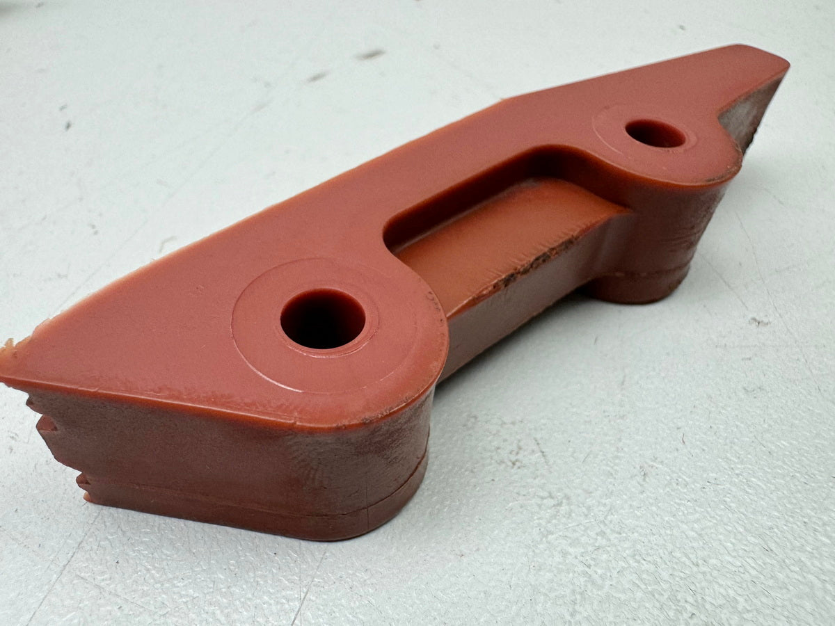 YAMAHA TT 600 E 4GV (4LW) Chain Guide Support Chain Slider Protector