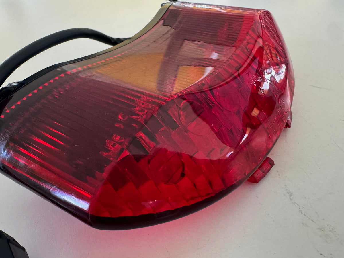 Triumph Street Triple 675 D67LD Rücklicht LED original rot Rückleuchte 07-12