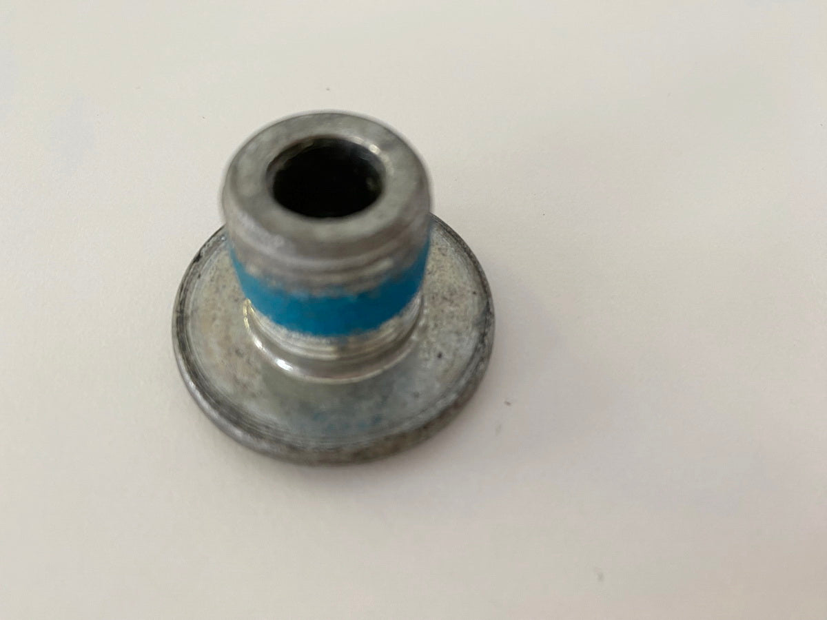 YAMAHA GTS 1000 4BH Screw