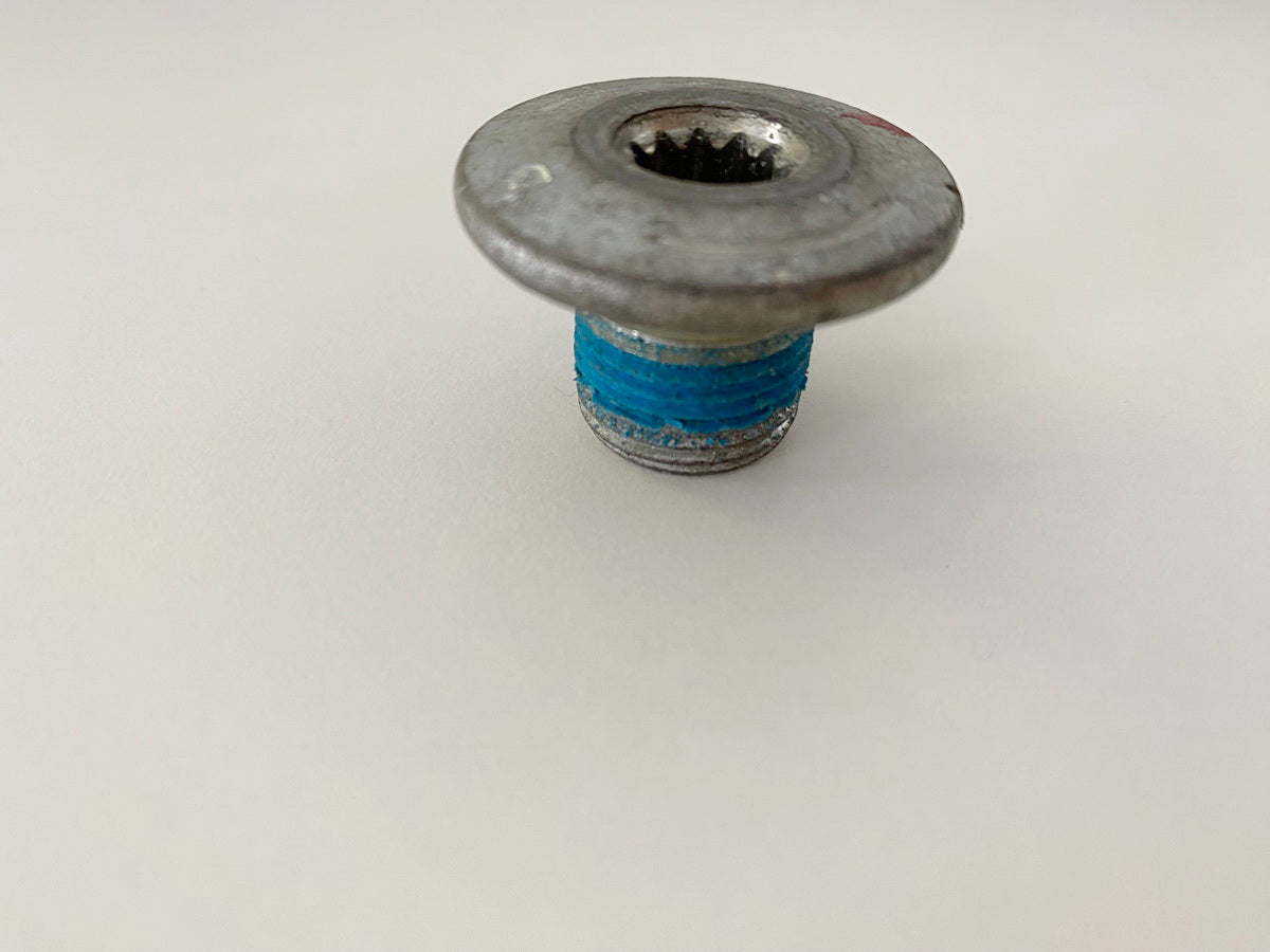 YAMAHA GTS 1000 4BH Screw