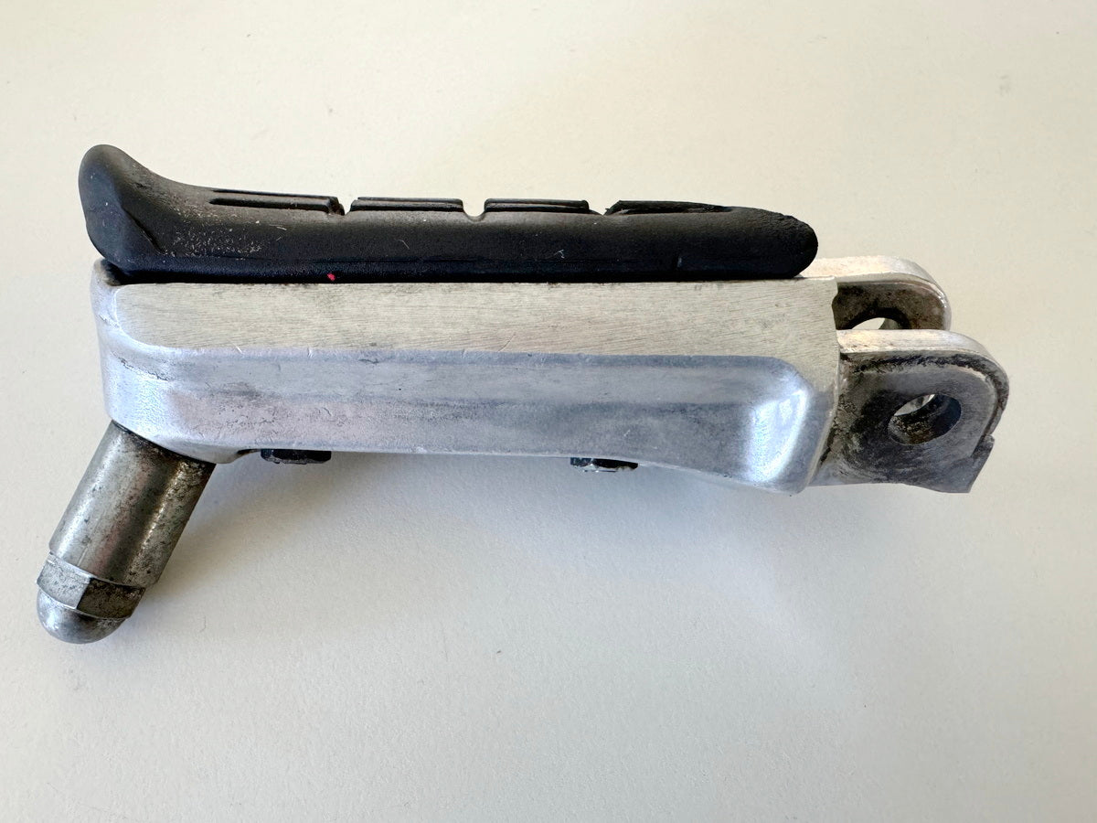HONDA CBR 600 PC19 PC23 Footrest Rider Left Front Footrest Rubber Footrest