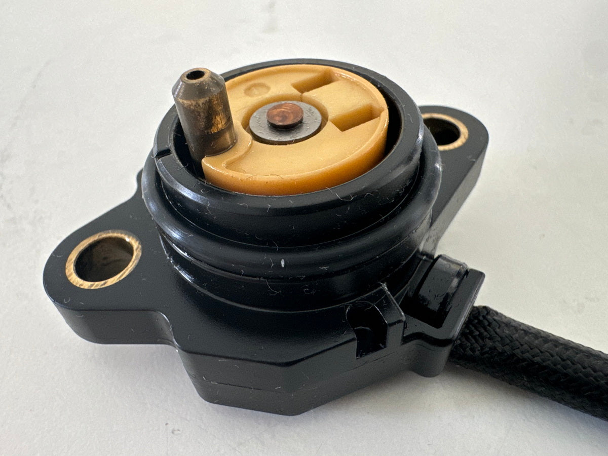 Triumph Street Triple 675 D67LD Neutralschalter Leerlaufschalter Gang Sensor