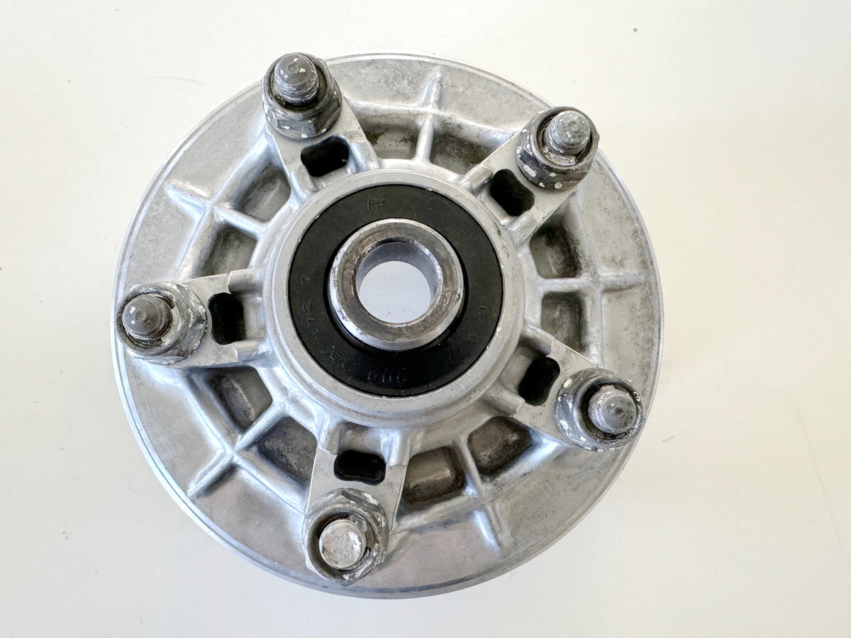 HONDA CBR 600 PC19 PC23 Kettenradträger Aufnahme Kettenrad Abtriebsflansch