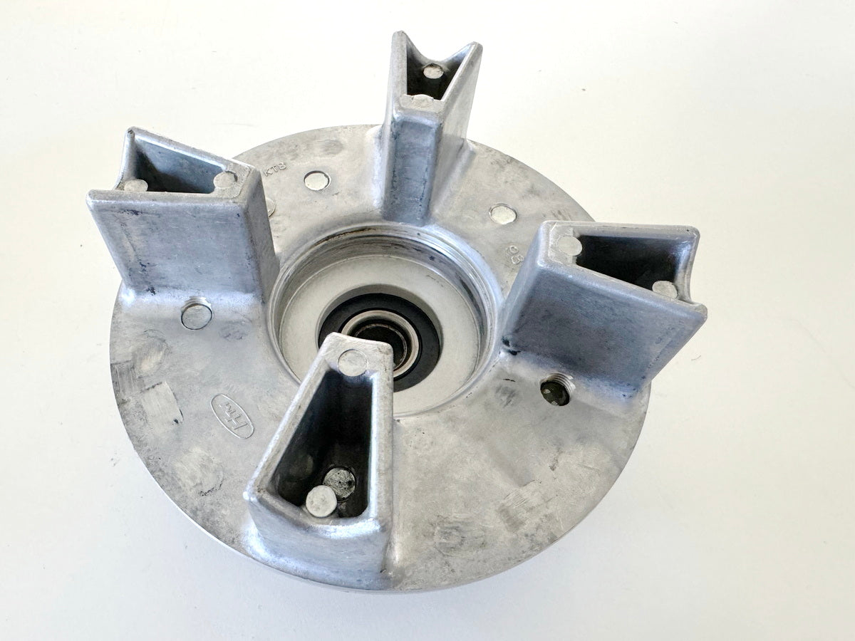 HONDA CBR 600 PC19 PC23 Kettenradträger Aufnahme Kettenrad Abtriebsflansch