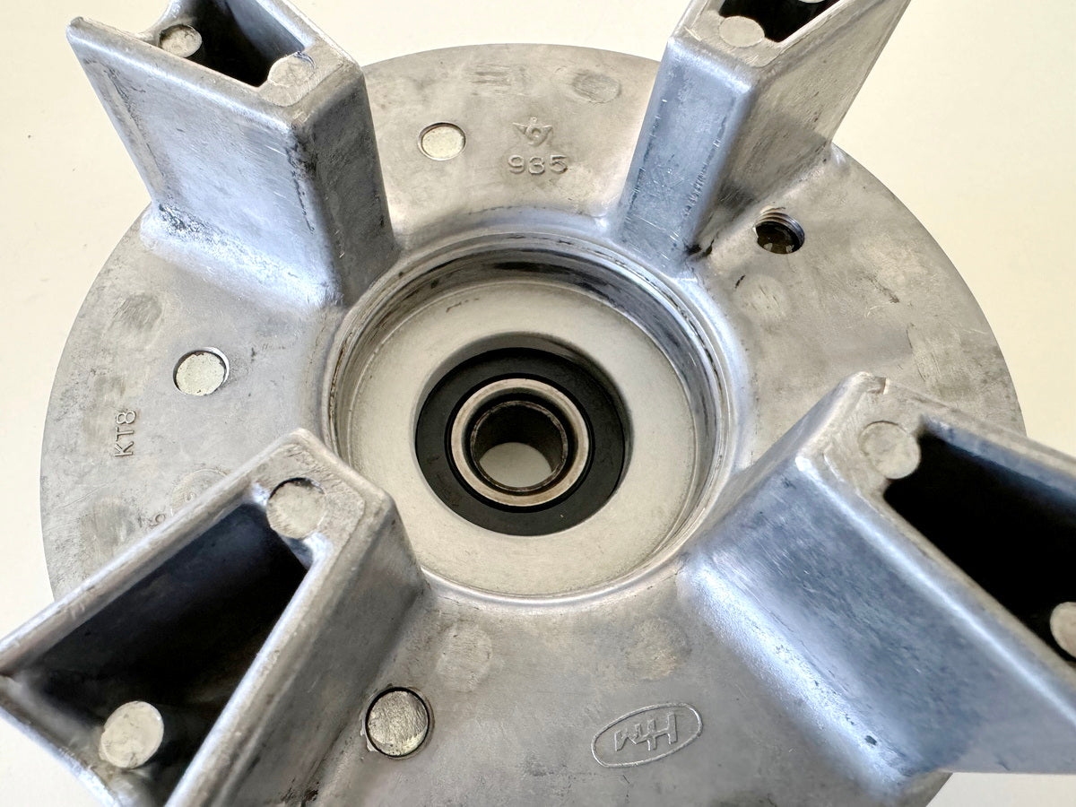 HONDA CBR 600 PC19 PC23 Kettenradträger Aufnahme Kettenrad Abtriebsflansch