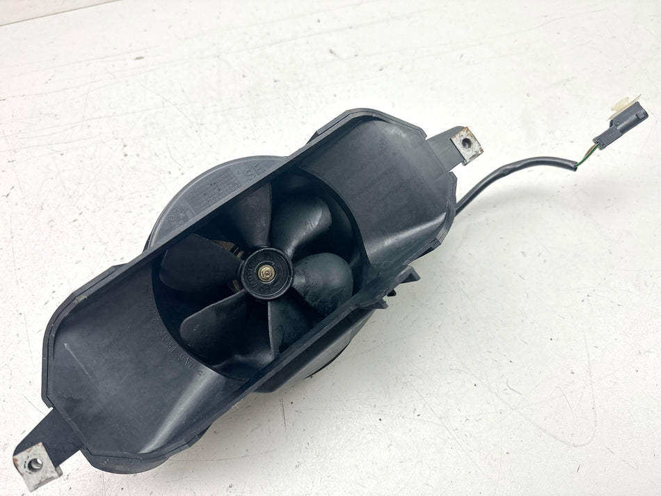 BMW R 1100 RT 259 Ventilador adicional Carcasa de ventilador Parte superior Parte inferior Ventilador