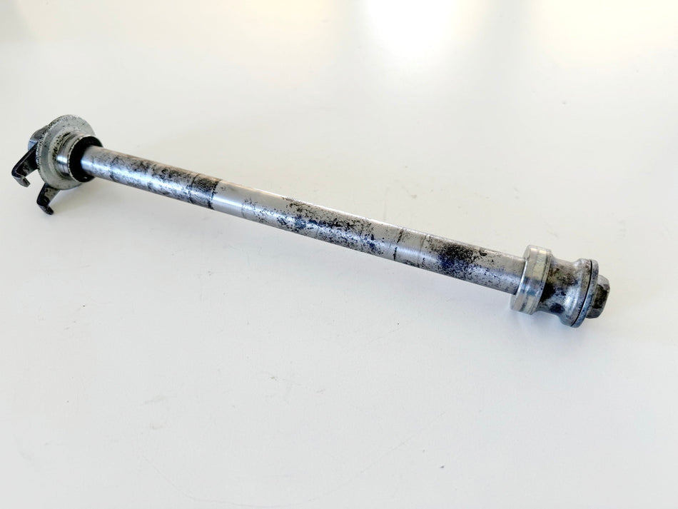 HONDA CBR 600 PC19 PC23 Steckachse hinten Achse Mutter Distanzhülse (für Felge)