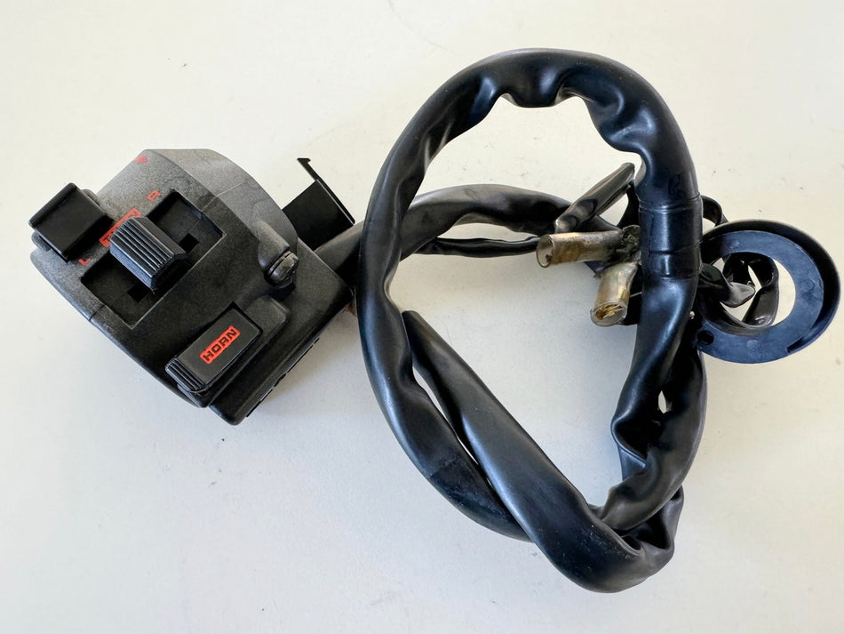 HONDA CBR 600 PC19 PC23 Lenkerschalter links Chokehebel Schalter Licht Blinker