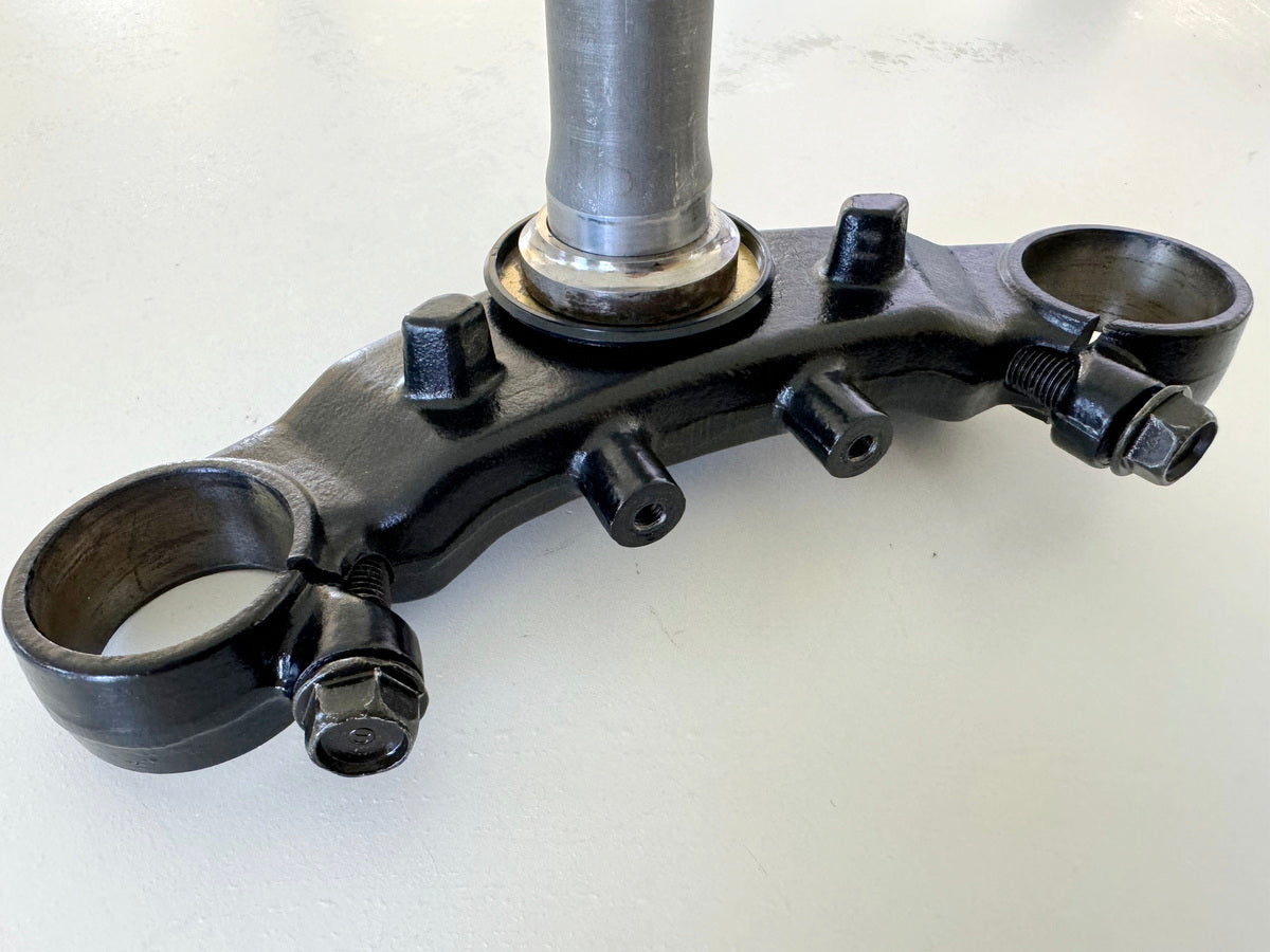 HONDA CBR 600 PC19 PC23 Gabelbrücke unten unfallfrei für Gabelholm Standrohr