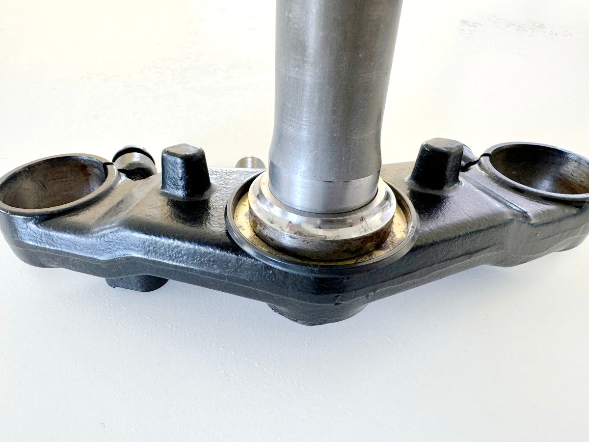 HONDA CBR 600 PC19 PC23 Gabelbrücke unten unfallfrei für Gabelholm Standrohr