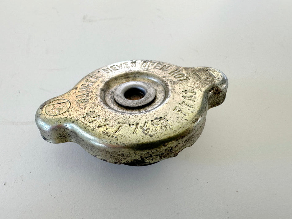 HONDA CBR 600 PC19 PC23 Kühlerdeckel Verschluß Kappe Einfüllstutzen Cover