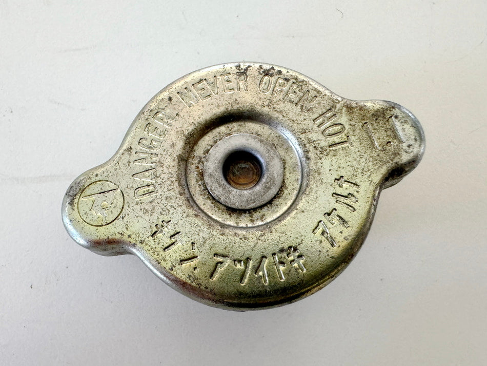 HONDA CBR 600 PC19 PC23 Kühlerdeckel Verschluß Kappe Einfüllstutzen Cover