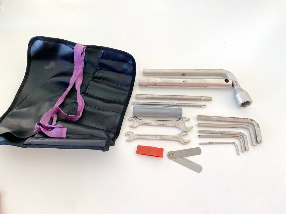 BMW R 1100 RT 259 On-board Tool Kit Tool Tool Bag for Frame Engine