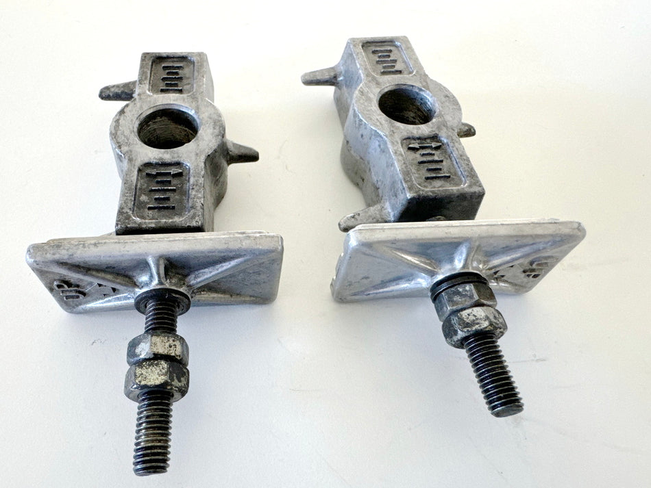 HONDA CBR 600 PC19 PC23 Kettenspanner links rechts für Schwinge