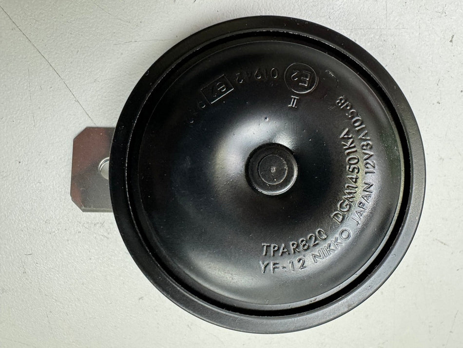 KAWASAKI VN 1500 CLASSIC TOURER VNT 50G HORN RIGHT (LEFT) HORN