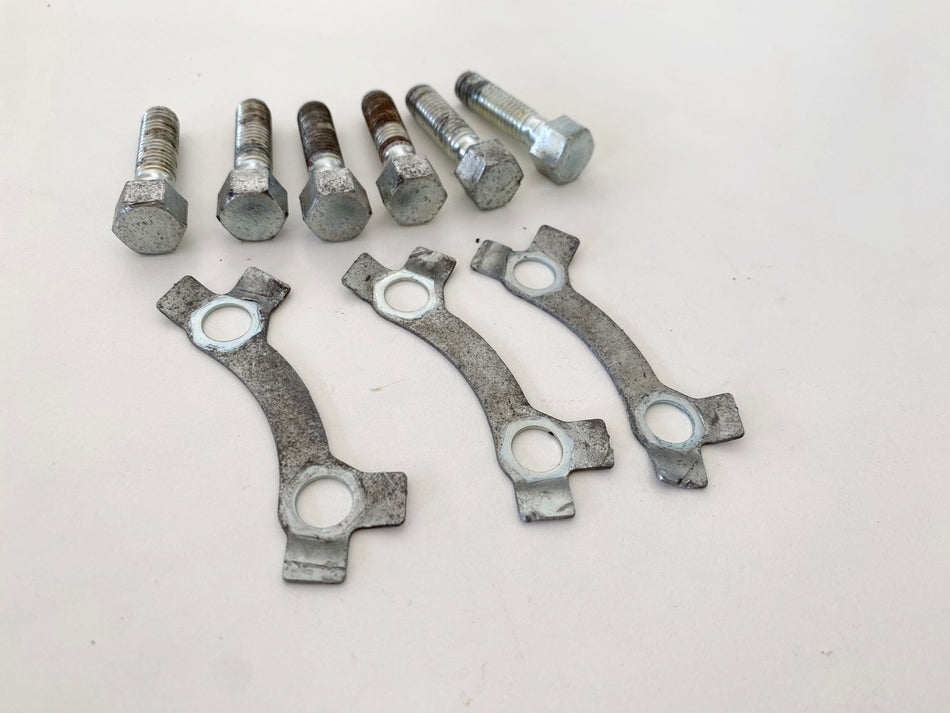 YAMAHA XV 535 2YL VIRAGO Screws for front brake disc Spacer
