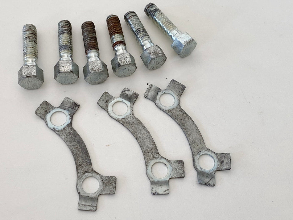 YAMAHA XV 535 2YL VIRAGO Screws for front brake disc Spacer