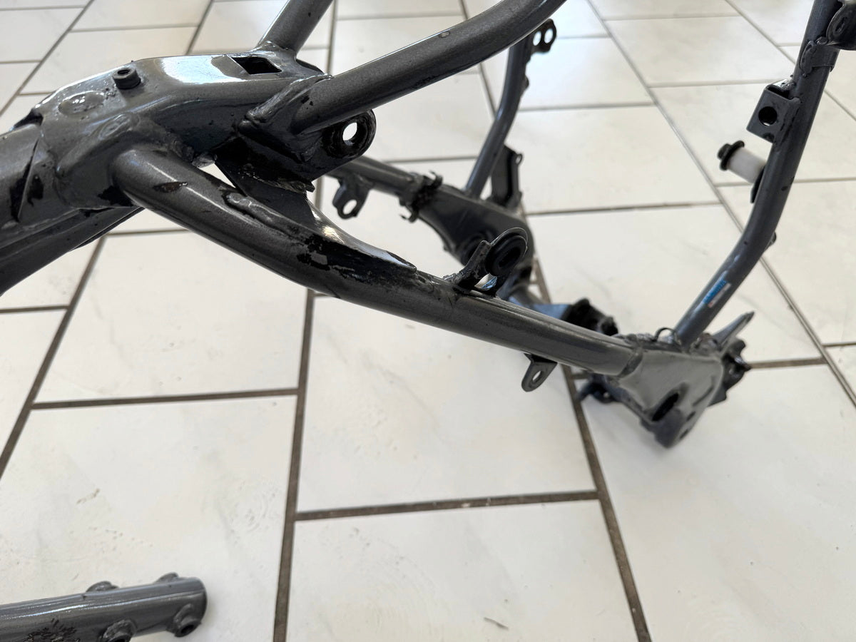 YAMAHA TT 600 E 4GV (4LW) Rahmen & Brief Vermessungsprotokoll unfallfrei