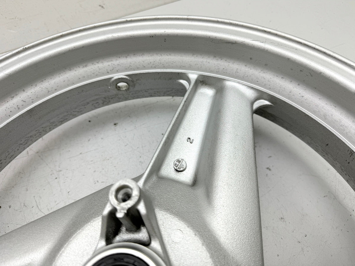HONDA CBR 600 PC19 PC23 Llanta trasera Rueda trasera 17P J 17 x MT 3.50 sin accidentes