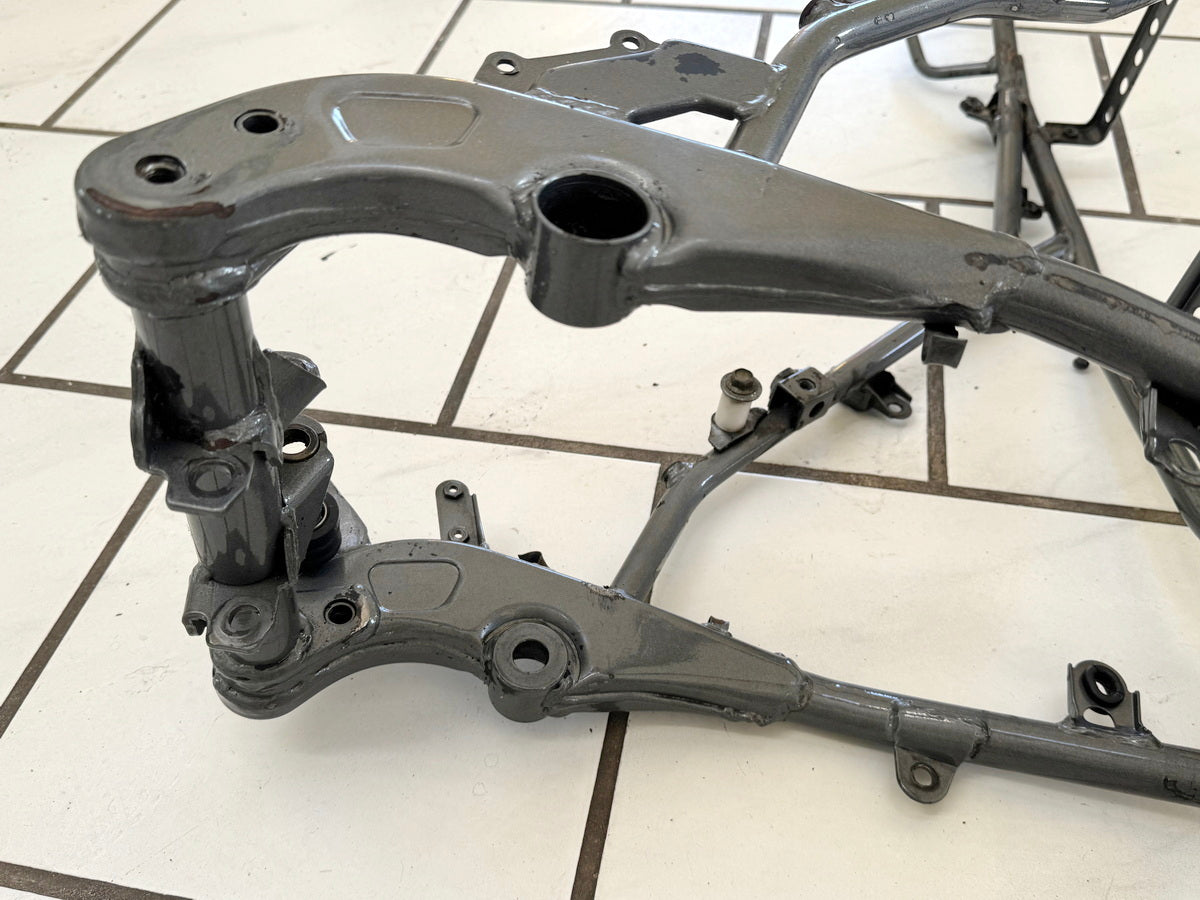 YAMAHA TT 600 E 4GV (4LW) Rahmen & Brief Vermessungsprotokoll unfallfrei