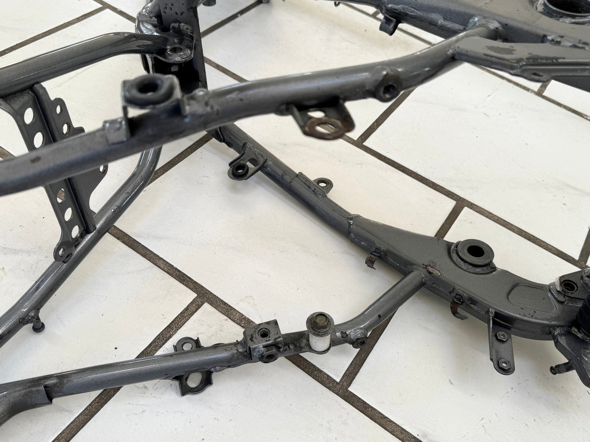 YAMAHA TT 600 E 4GV (4LW) Rahmen & Brief Vermessungsprotokoll unfallfrei