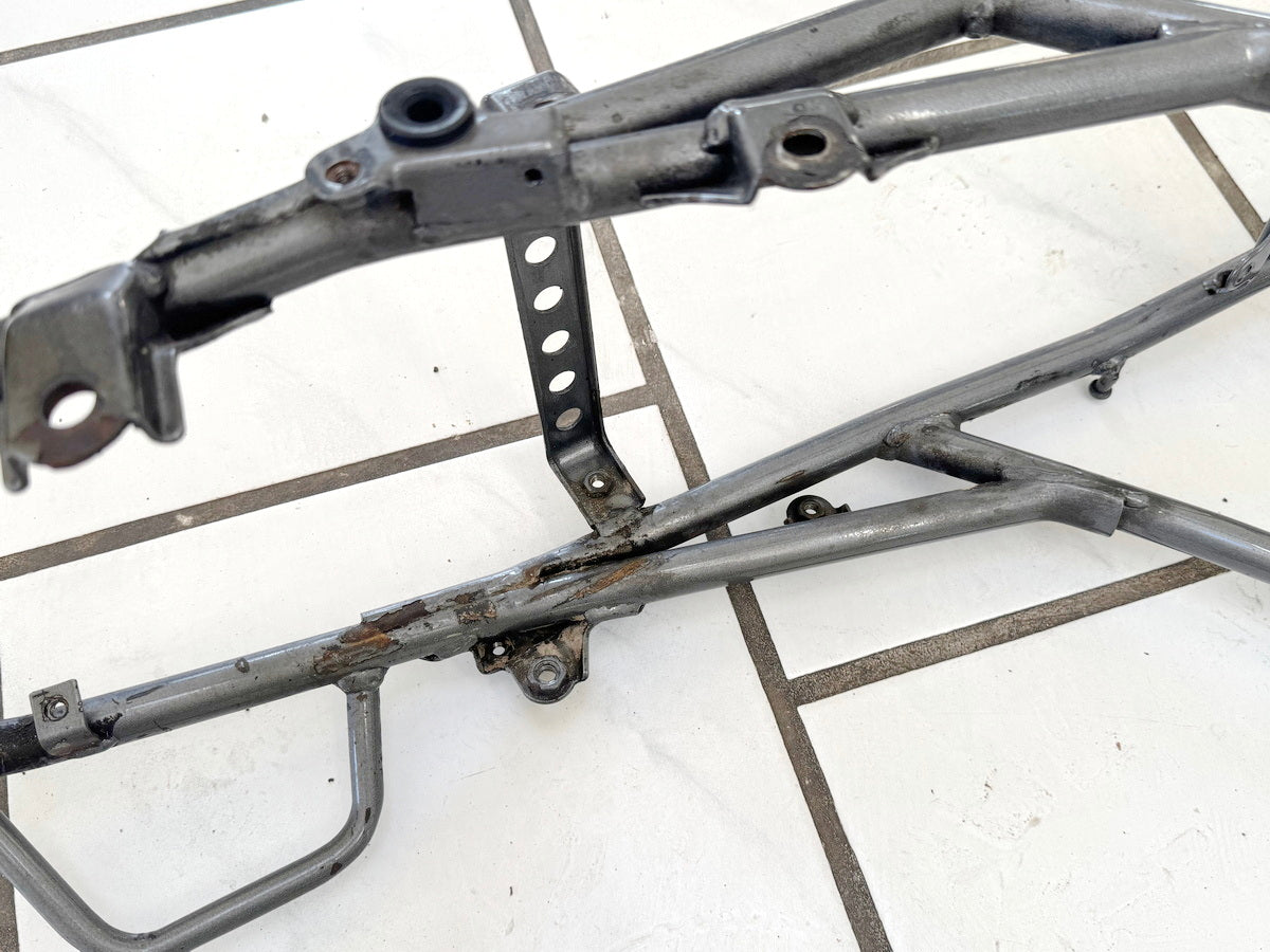 YAMAHA TT 600 E 4GV (4LW) Rahmen & Brief Vermessungsprotokoll unfallfrei