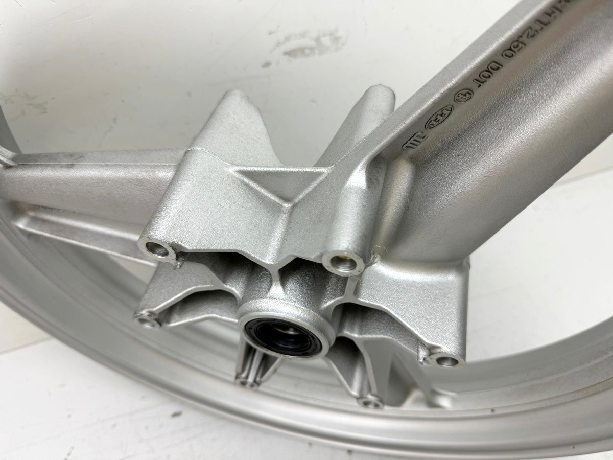 HONDA CBR 600 PC19 PC23 Llanta delantera Rueda delantera 99N J 17 x MT 2.50 sin accidentes
