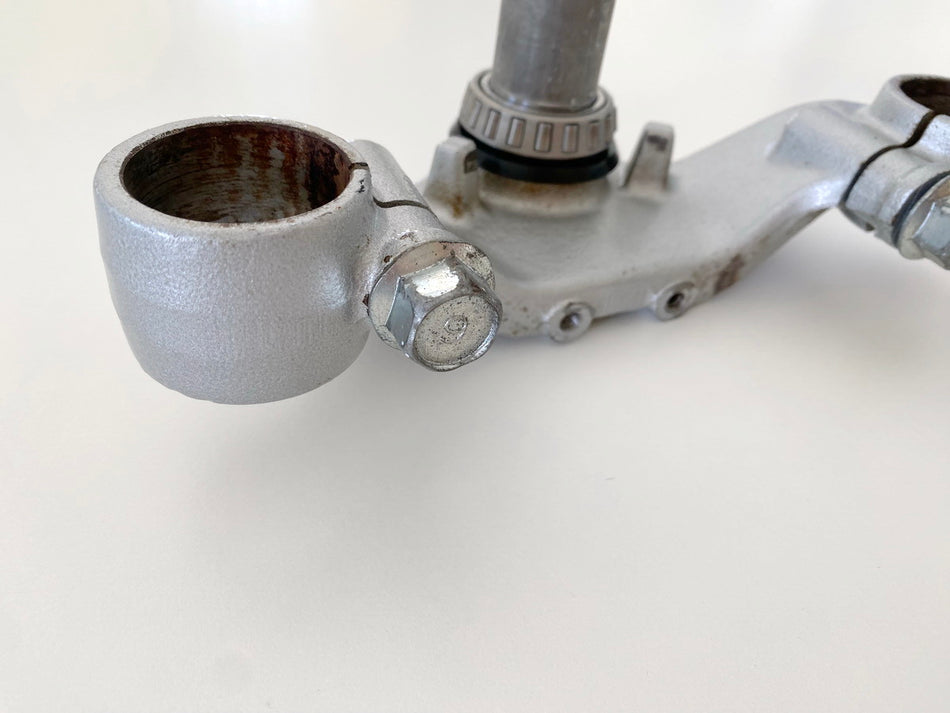 YAMAHA XV 535 VIRAGO 2YL Tija inferior (para horquilla) - sin accidentes